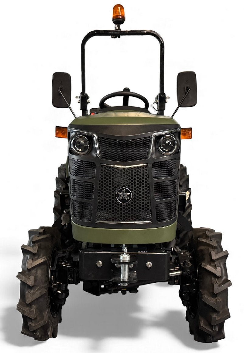 Startrac Allrad-Kleintraktor 22 Nato-Grün mit Ackerstollenbereifung