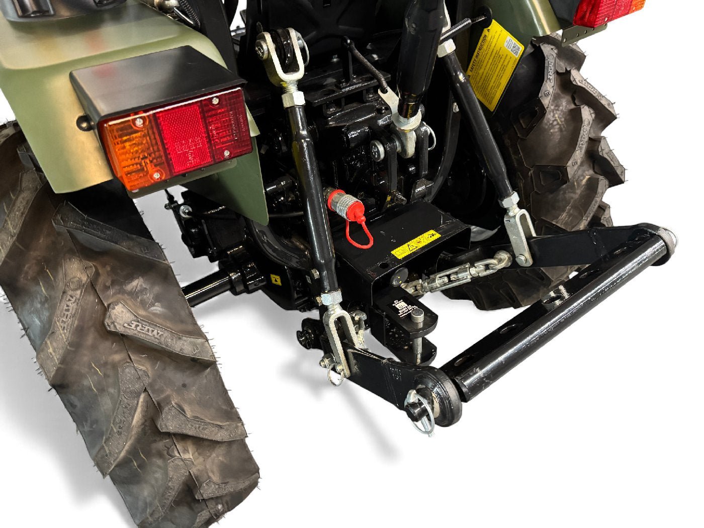 Startrac Allrad-Kleintraktor 22 Nato-Grün mit Ackerstollenbereifung