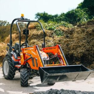 Tafe Allrad-Universalschlepper 6028M mit AS-Bereifung, Frontlader, Heckcontainer und OPG-Schutzvorrichtung