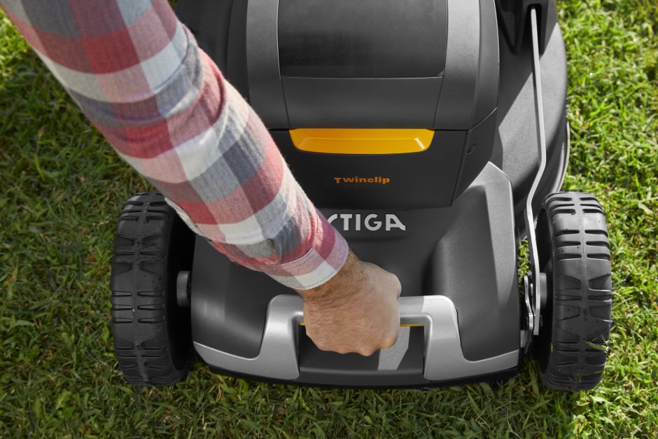 Stiga_Twinclip_950e_V_Kit_Detail_38684-2.jpg