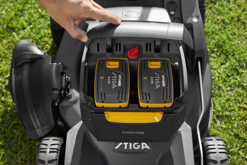 Stiga_Twinclip_950e_V_Kit_Detail_38685-2.jpg
